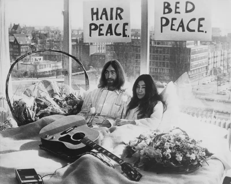 John Lennon y Yoko Ono (La separación de los Beatles)